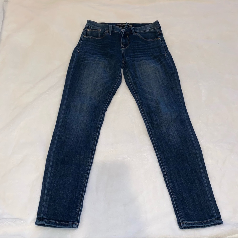 Express Mid-Rise Legging Jeans